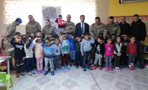 Mardin'de Jandarma Çocukları Unutmadı